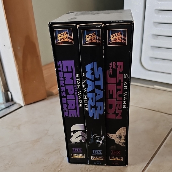 Star Wars Trilogy Box Set - Black and Blue - Picture 2 of 2